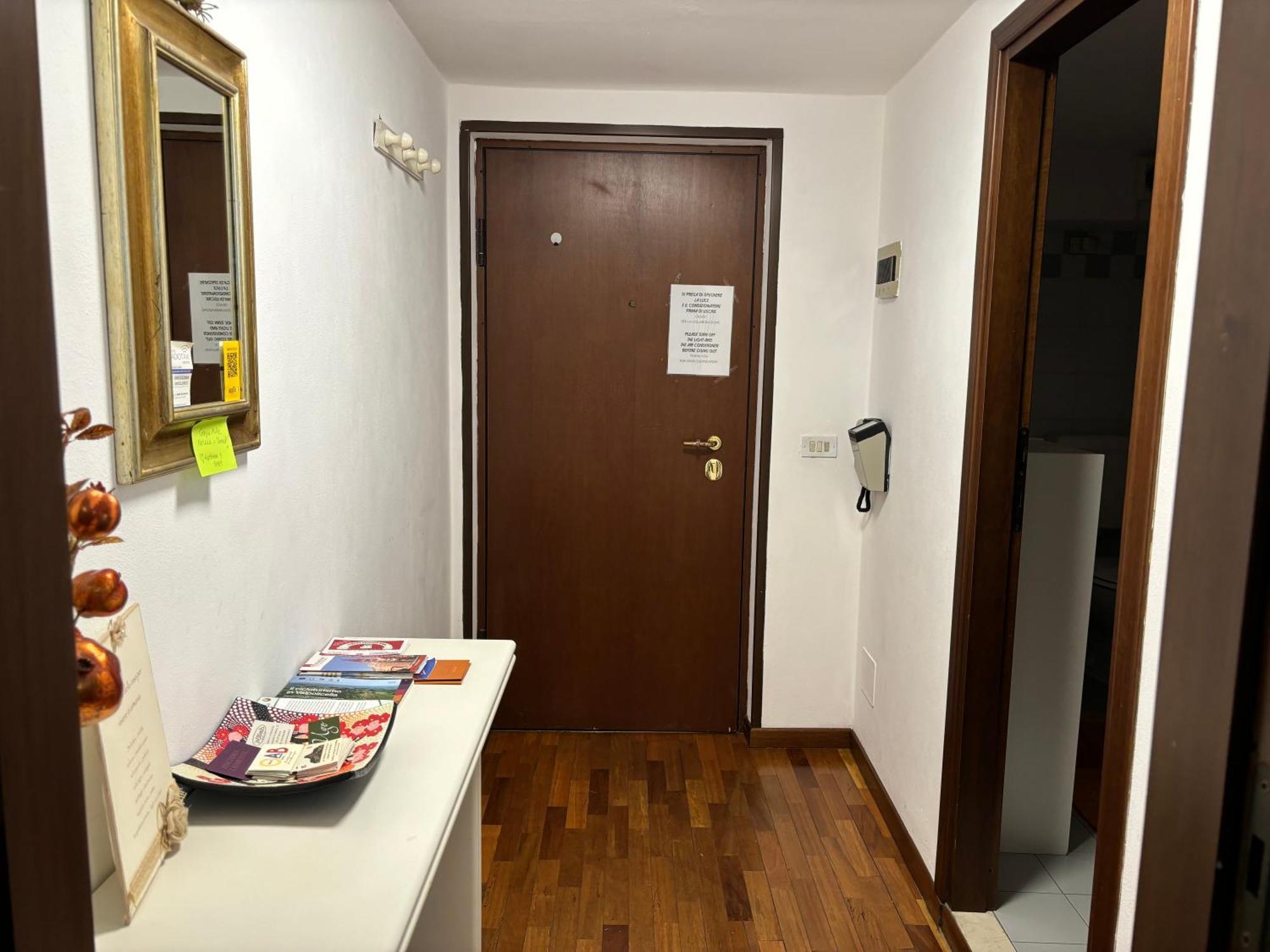 Studio Arena 023091-Loc-04288 Верона Екстериор снимка